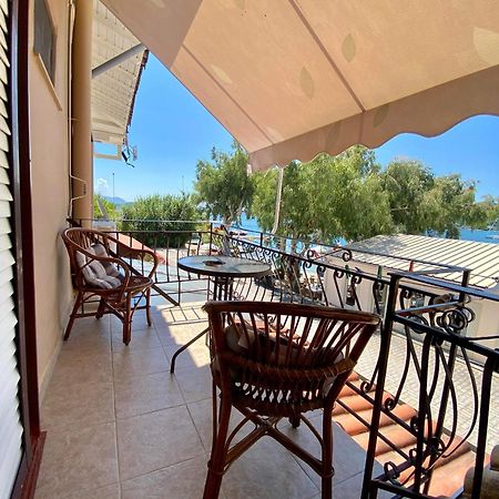 Katia Apartments นีดรี ภายนอก รูปภาพ