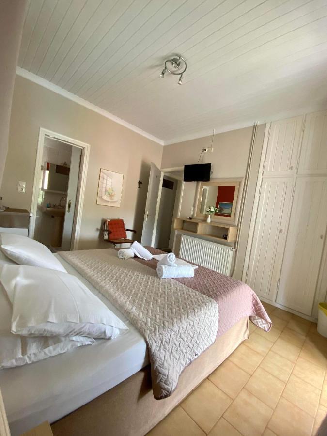 Katia Apartments นีดรี ภายนอก รูปภาพ