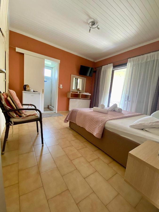 Katia Apartments นีดรี ภายนอก รูปภาพ